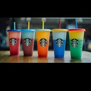 Starbucks changing colors cups